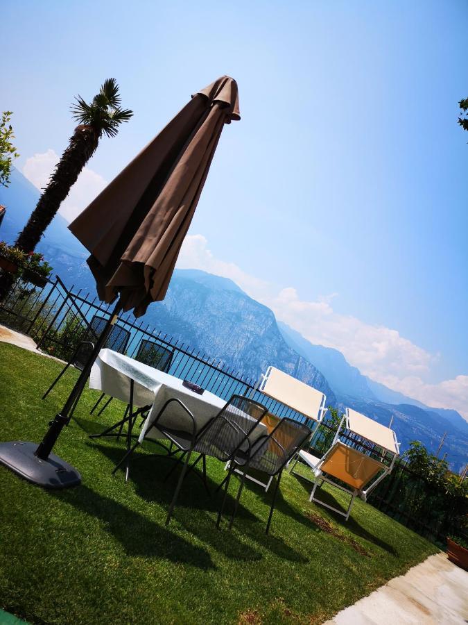 Appartement Casa Consolati à Brenzone Extérieur photo
